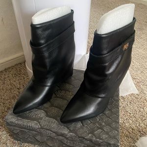 Women boots